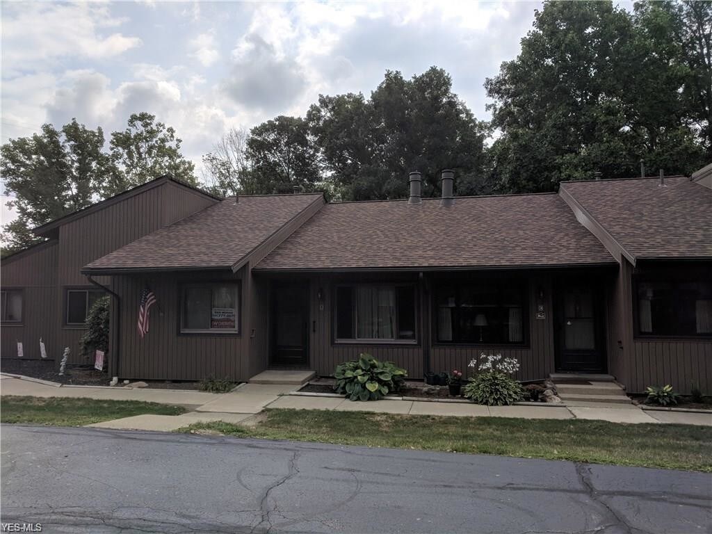 Primary Photo - 7357 Trailside Dr