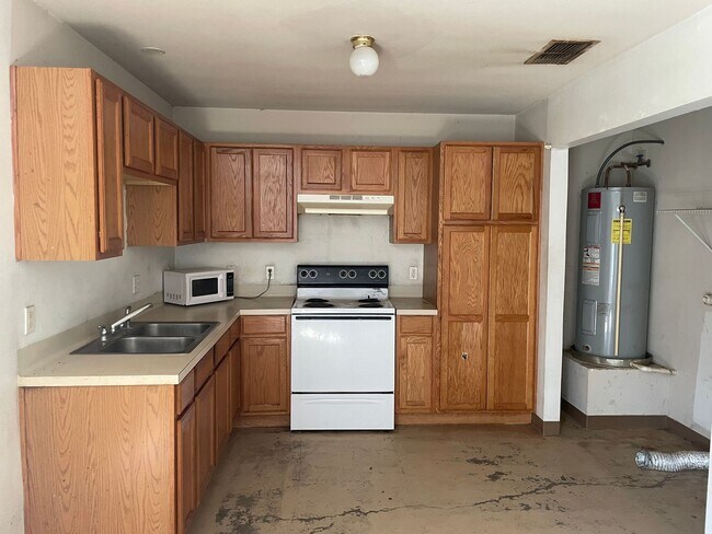 Foto del edificio - 2851 Highland Ave