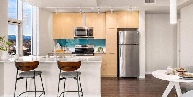 Foto del edificio - 1100 112th Ave NE