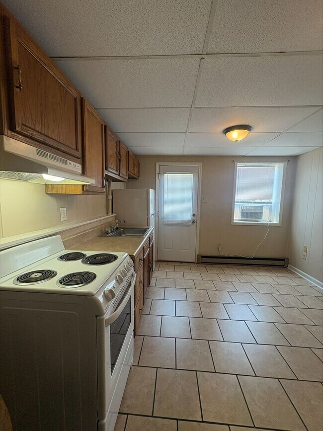 Foto del edificio - Studio Apartment for Rent – Abingdon, VA