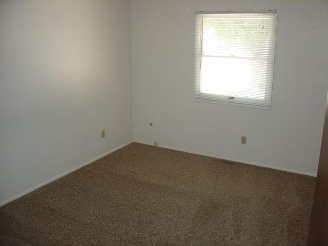 Building Photo - 2 bedroom in Billings MT 59105
