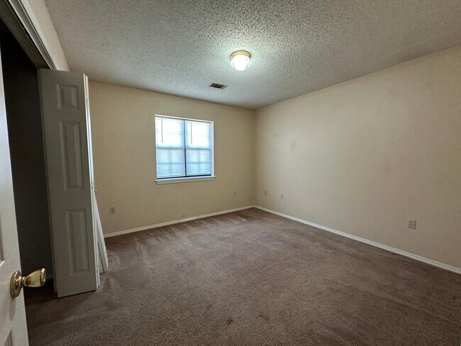 Foto del edificio - 3105 W 2nd Ct