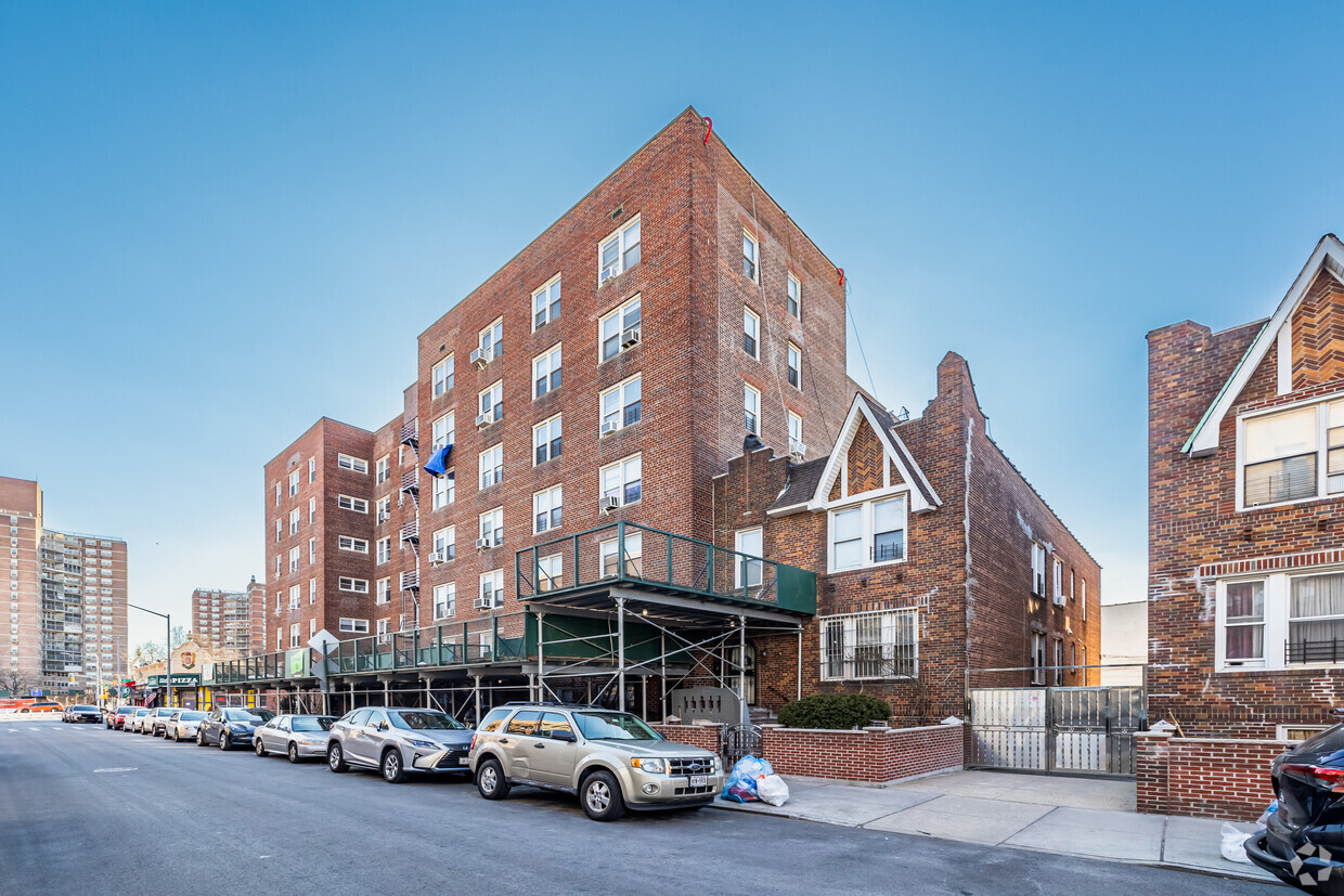Building Photo - 4314 60th St