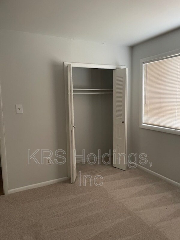 Foto del edificio - 804 Brook Hill Rd