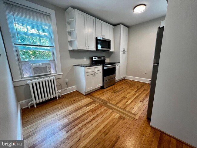 Foto del edificio - 1509 N Garfield St