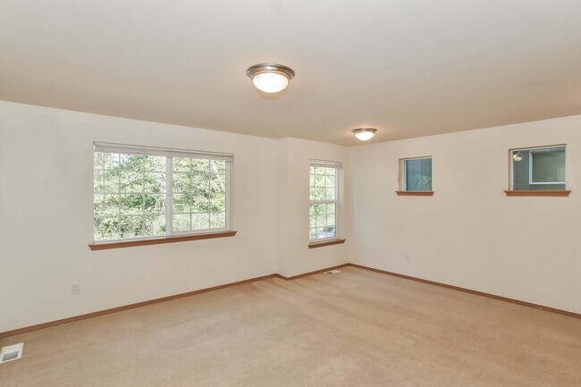 Building Photo - 7606 Berkeley Pl