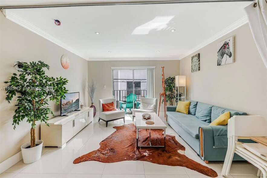 Photo - 618 Euclid Avenue Unit 204