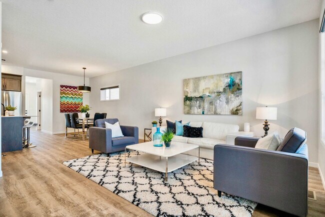 Photo du bâtiment - 98 Herron St NE