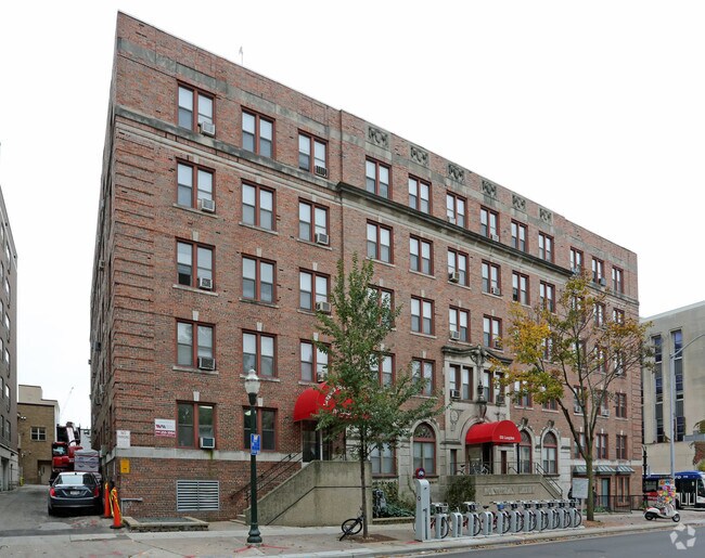 Building Photo - Langdon Hall Apartments