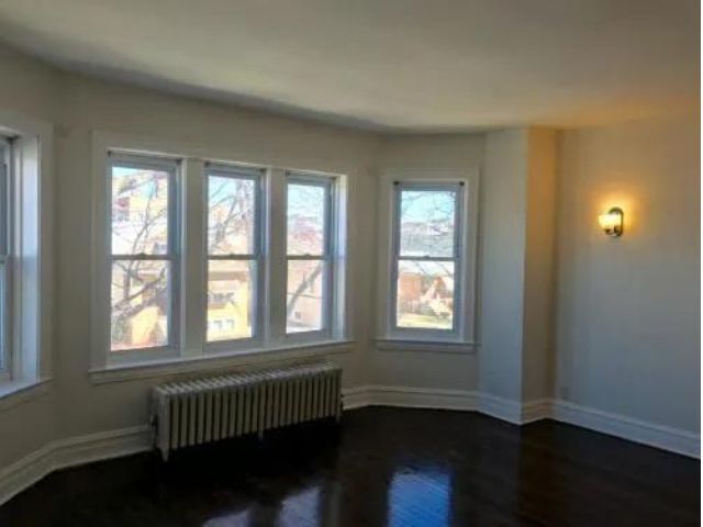 Foto del edificio - 3112 Grove Ave