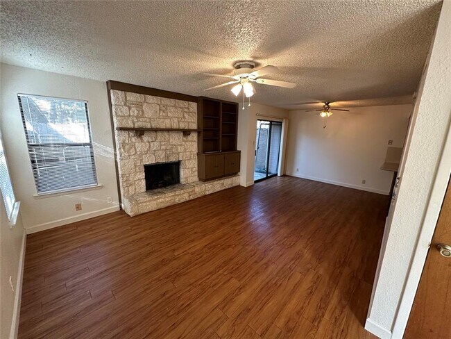 Building Photo - 8418 Fathom Cir