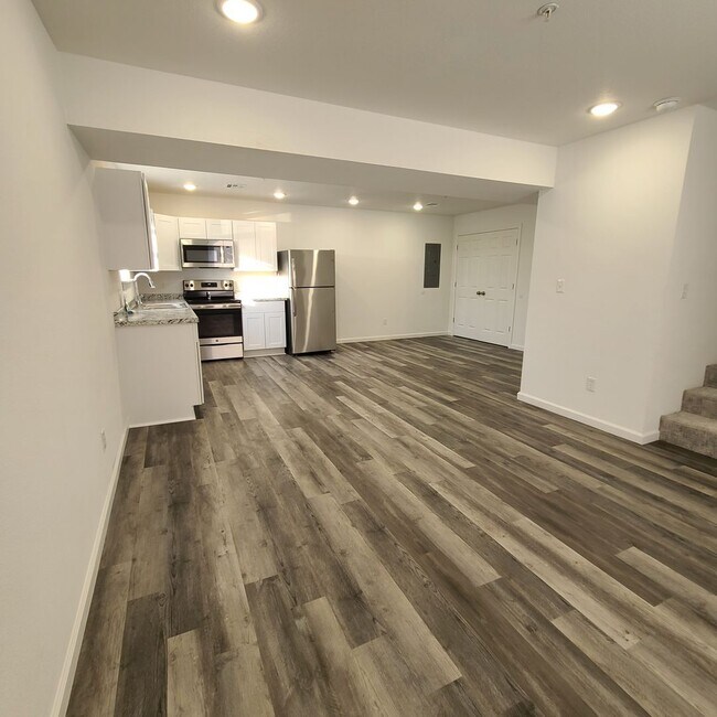 Foto del edificio - 407 E Doxey St