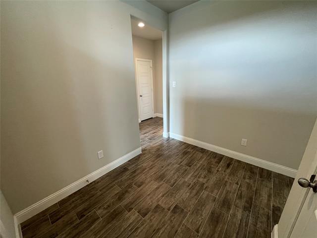 Foto del edificio - 350 Carlisle Dr