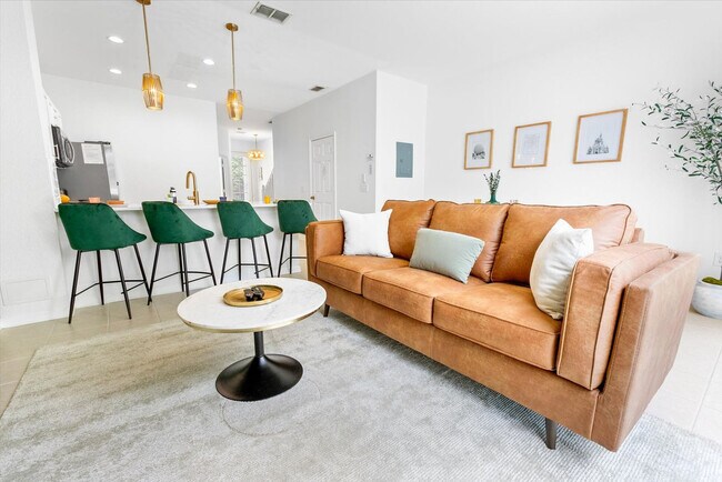 Foto del edificio - 7650 Otterspool St