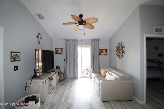 Building Photo - 4056 Meander Pl