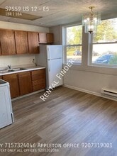 Building Photo - S7559 US-12
