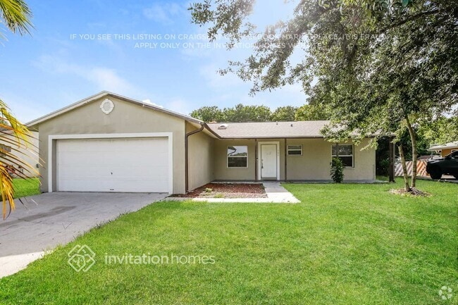 Building Photo - 260 La Mancha Ave