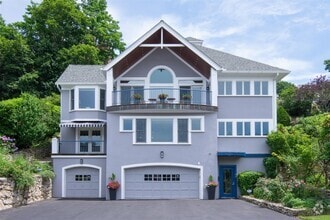 Building Photo - 38 Livingston Ave