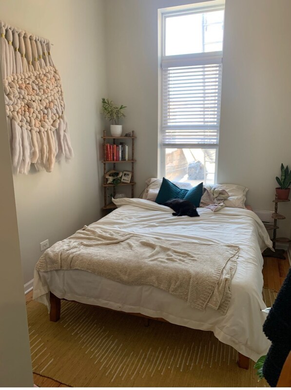 Building Photo - 2712 W North Ave