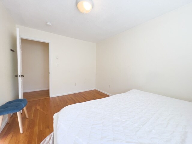 Building Photo - 50 Lawn St