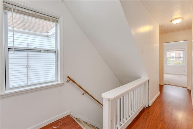 Building Photo - Available NOW 2 Bedroom and 3 Bedroom in T...