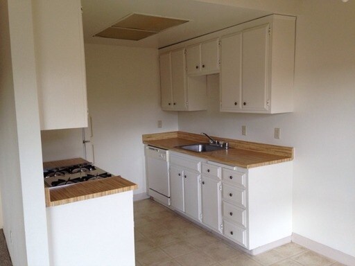 Kitchen - Matheson Apartments