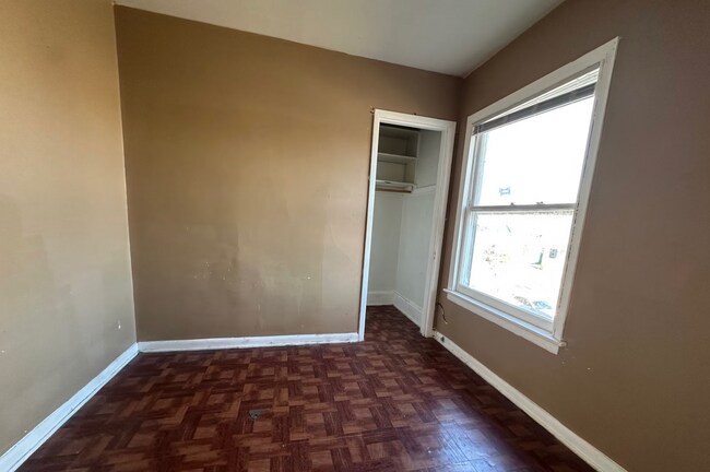 Foto del edificio - 1844 Taylor Ave