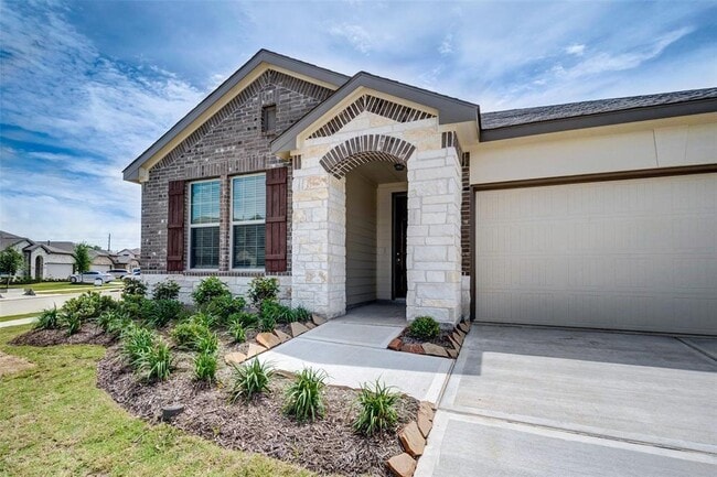 Building Photo - 9546 Summer River Dr