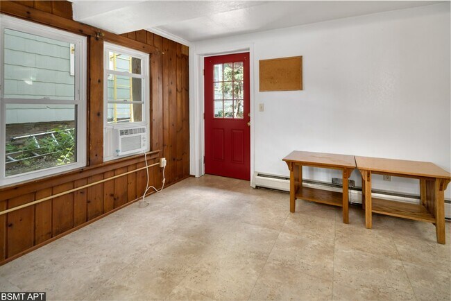 Building Photo - 309 Dryden Rd