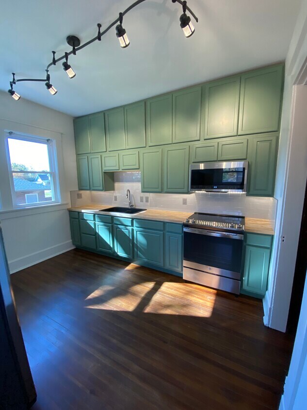 Foto principal - 1003 Maple Ave