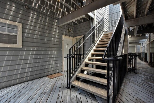 Building Photo - 3111 Tom Green St
