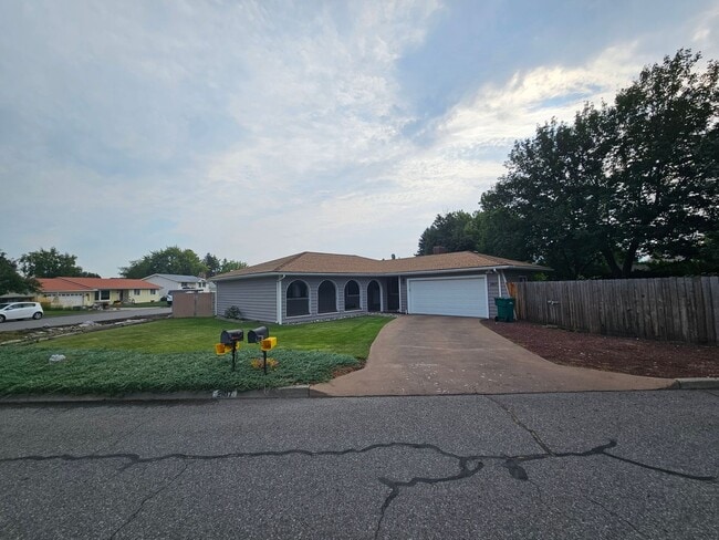 Foto del edificio - Beautifully Remodeled Home in the Valley