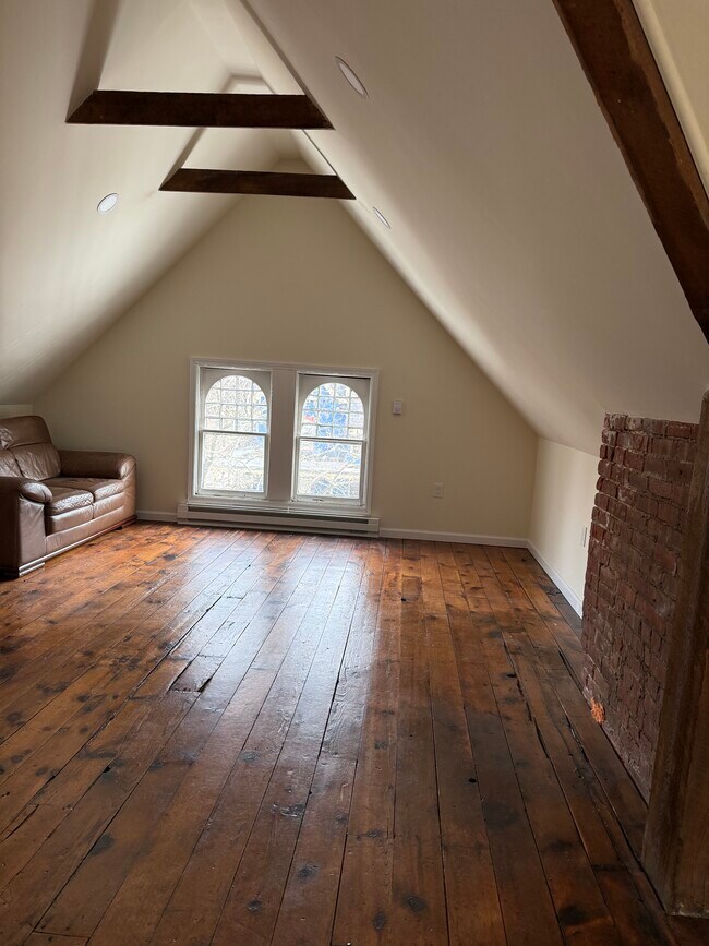 Foto del edificio - 111 Sycamore Ave