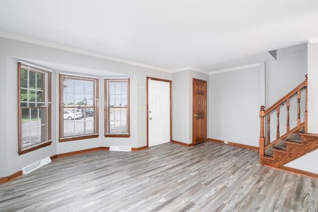 Building Photo - 614 Park Ridge Dr