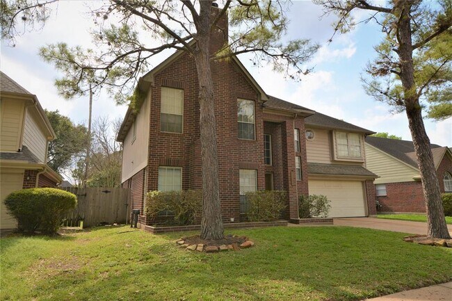 Foto del edificio - 16434 Dawncrest Way