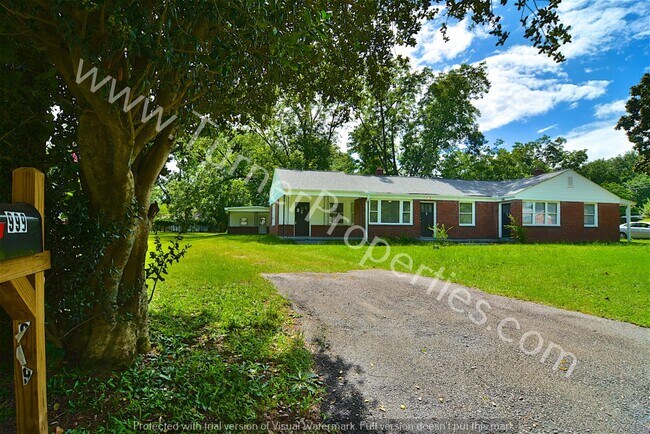 Foto del edificio - 999 Seminole Dr, Unit A, W. Columbia, SC, ...