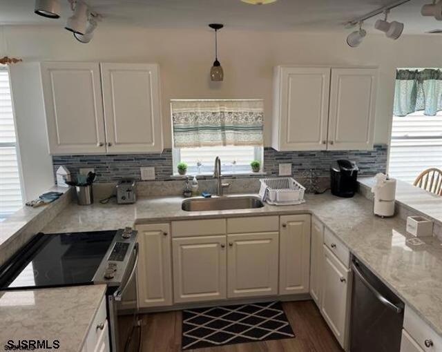 Foto del edificio - 208 N Decatur Ave