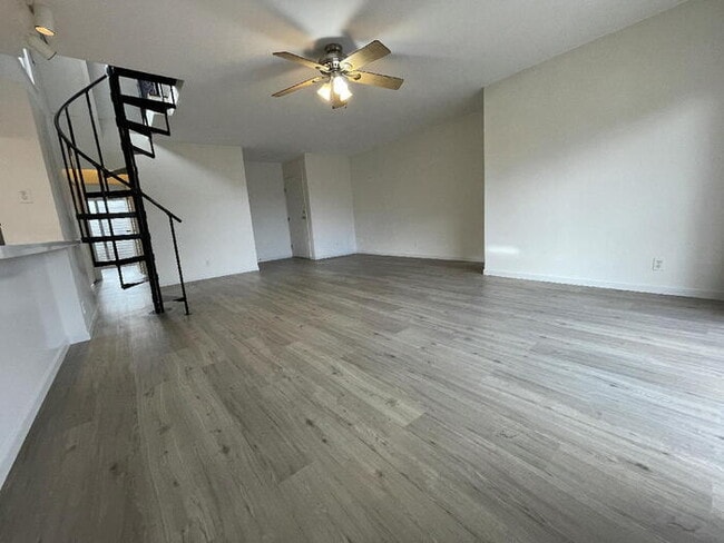 Building Photo - OPUA HALE Patio Homes 2/1/2 storage, W/D, ...