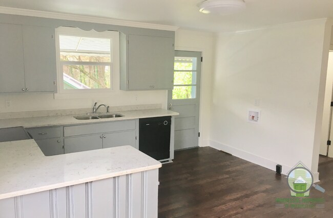 Foto del edificio - 8 11th St