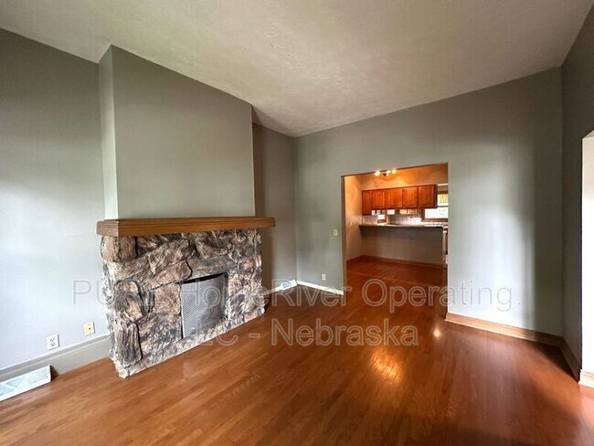 Foto del edificio - 1009 N 49th Ave