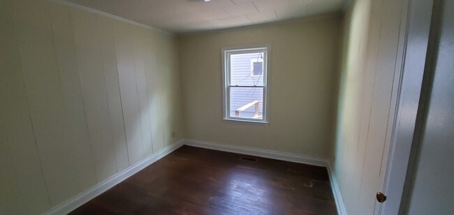 Foto del edificio - 2034 Walker Ave