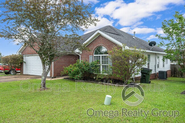 Building Photo - 5561 Heatherbrae Ln