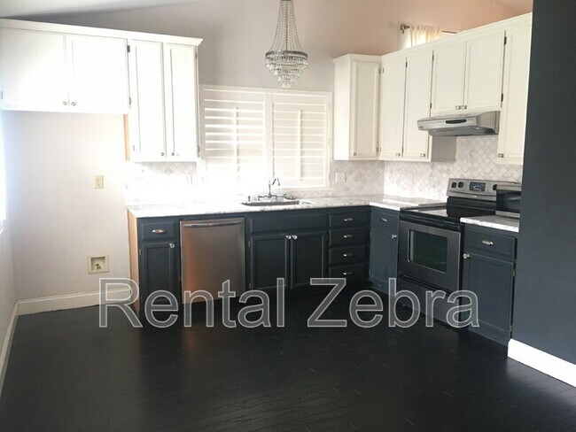 Foto del edificio - 3746 Pheasant Ct