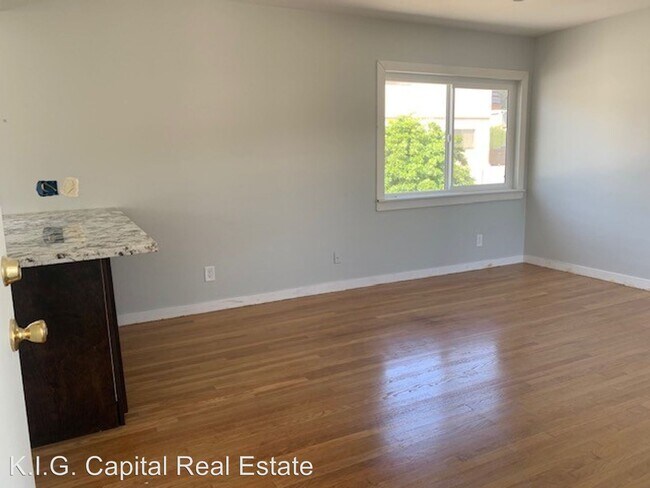 Building Photo - 4287 Verdugo Rd