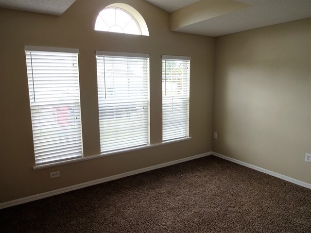 Foto del edificio - 7367 Wood Duck Rd