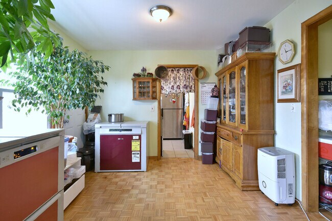 Foto del edificio - 4100 Oakton St