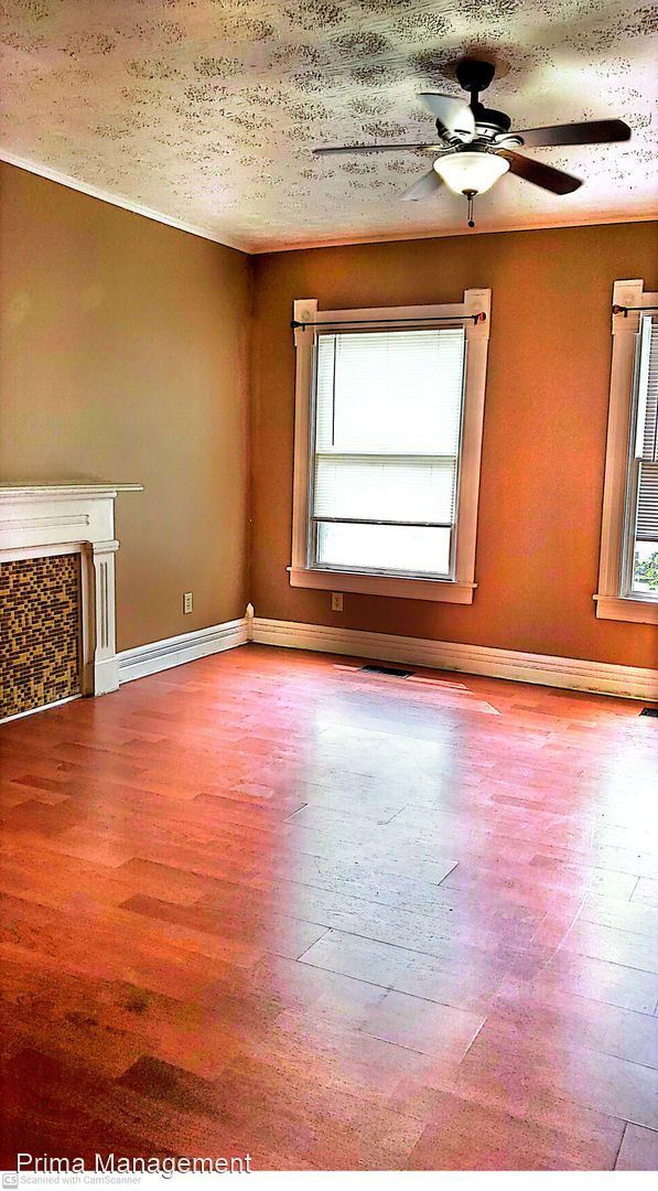 Building Photo - 3 br, 1 bath House - 126 Nassau St