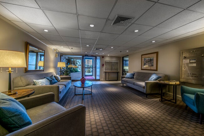 Building Photo - 376 Massachusetts Ave