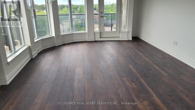 Building Photo - 760 Sheppard Ave W