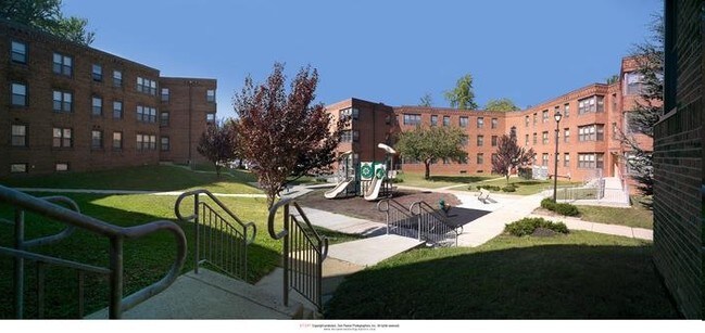West Court Apartments Apartments in Wilmington DE Apartments com West Court Apartments Apartments in Wilmington DE Apartments com